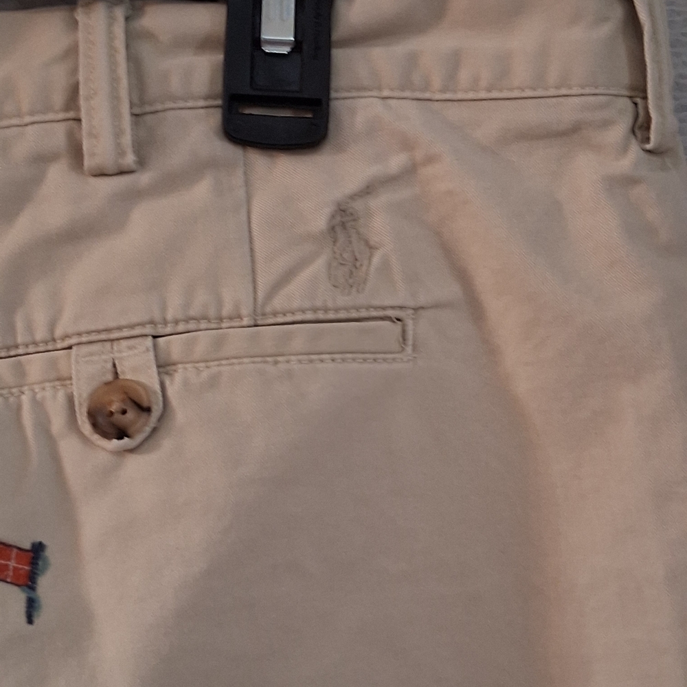 Polo Ralph Lauren Men's Beige Embroidered Shorts - Picture 3 of 6